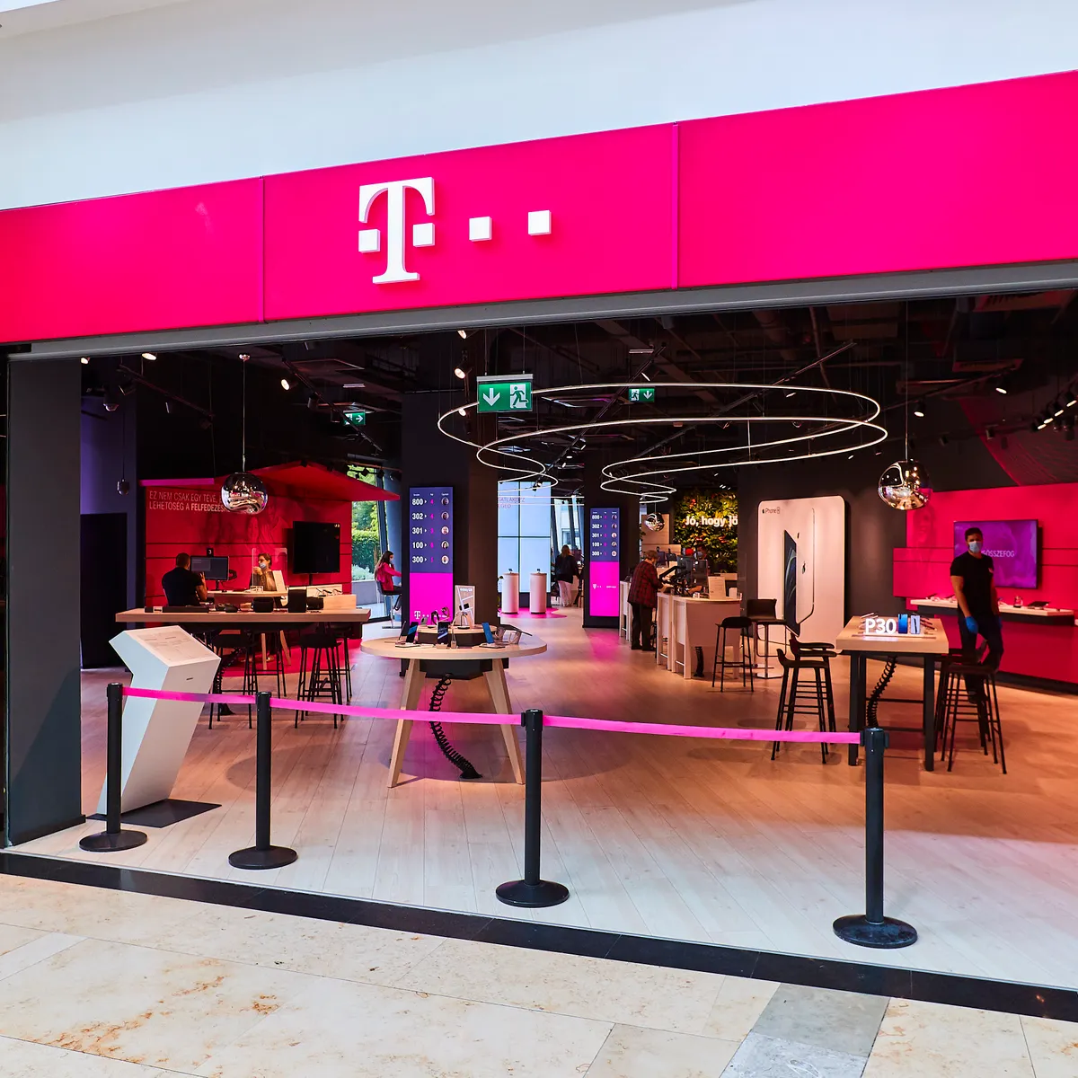Telekom Allee - kép 1