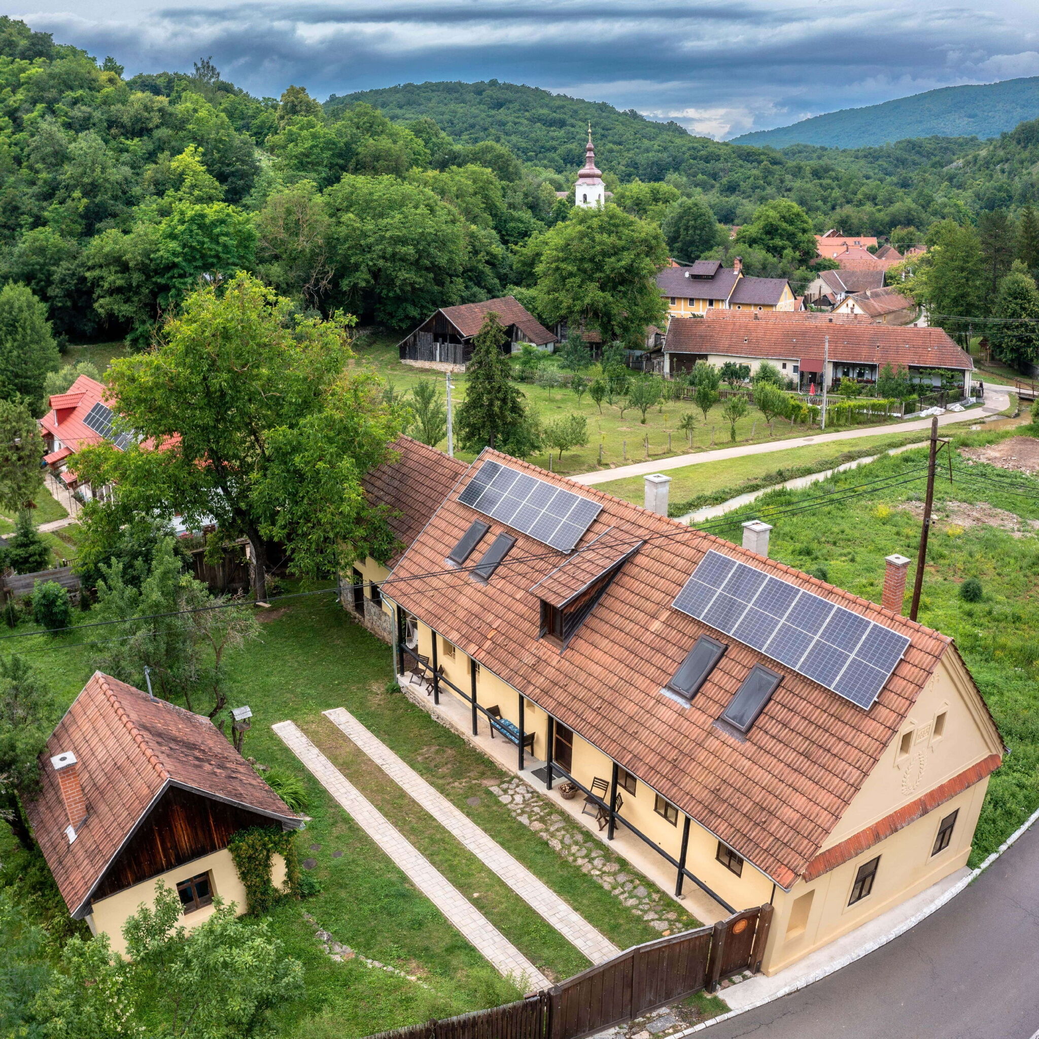 Zuzmó Vendégház – slika 2
